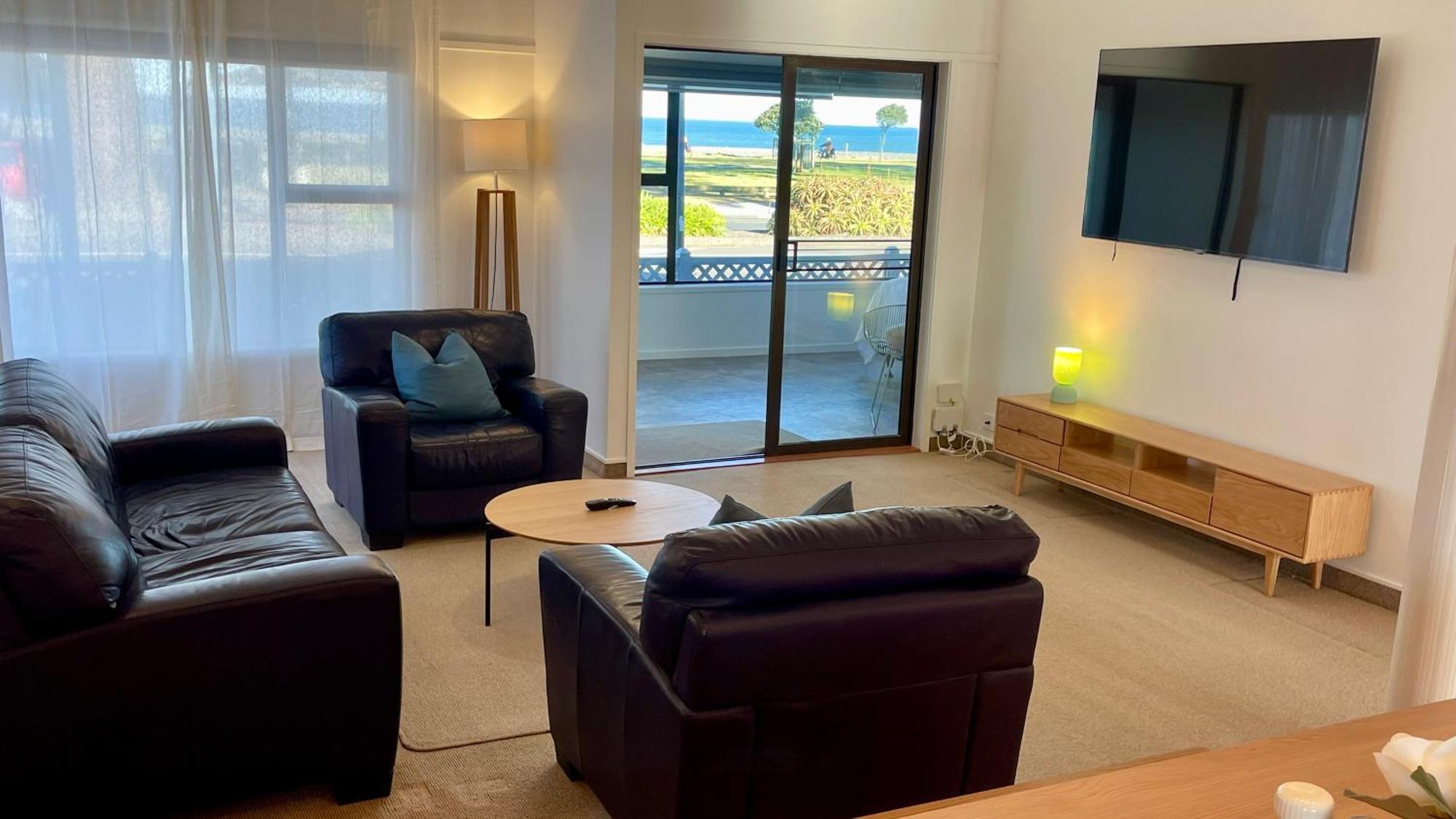 فندق ذا نوتيلوس نابيير المظهر الخارجي الصورة Living room at the Bayview Hotel, 2019